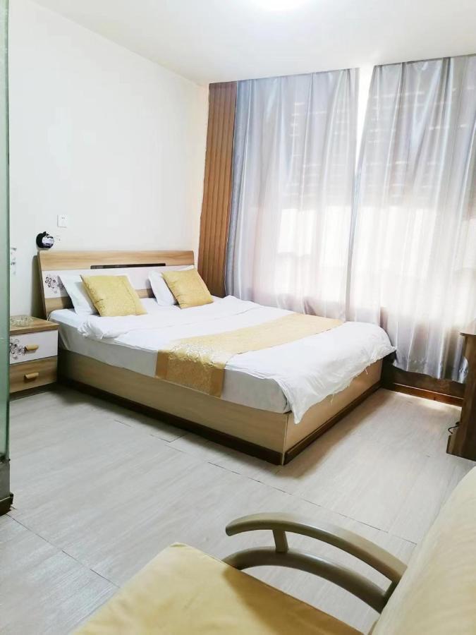 Xinming Fashion Hotel Yanji Buitenkant foto